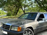 Mercedes 190-8