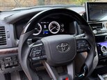 Toyota Land Cruiser-9