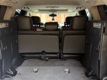 Toyota Land Cruiser-7