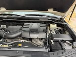 Toyota Land Cruiser-6