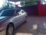 Mercedes E 240-5