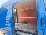 Ford Transit-10