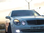Mercedes E 240-3