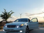 Mercedes E 240-4