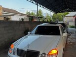 Mercedes E 240-5