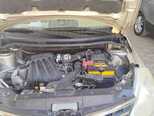 Nissan Tiida-7