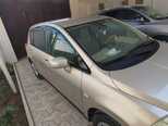 Nissan Tiida-6