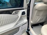 Mercedes E 240-13