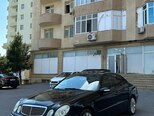 Mercedes E 320-2