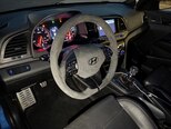 Hyundai Elantra-11