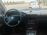 Volkswagen Passat-8