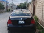 Volkswagen Jetta-3
