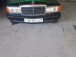 Mercedes 190-15