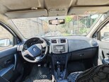 Renault Logan-5