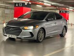Hyundai Elantra-2