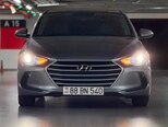 Hyundai Elantra-1
