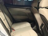 Hyundai Elantra-6