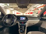 Hyundai Elantra-10