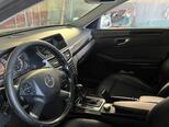 Mercedes E 220-2