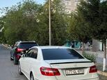 Mercedes E 220-3