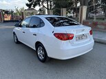 Hyundai Elantra-4