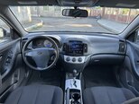 Hyundai Elantra-10