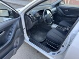 Hyundai Elantra-9