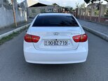 Hyundai Elantra-6