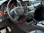 Mercedes GL 550 4MATIC-12