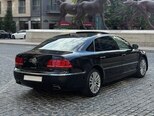 Volkswagen Phaeton-7