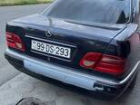 Mercedes E 240-3
