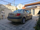 Kia Rio-3