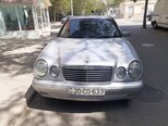 Mercedes E 200-1