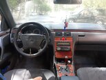 Mercedes E 200-3