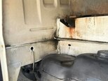 Ford Transit-9