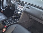 Mercedes E 240-2