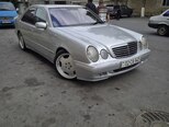 Mercedes E 240-5