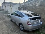 Toyota Prius-16