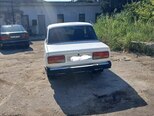 LADA (VAZ) 2107-2