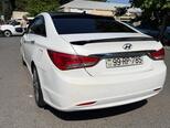 Hyundai Sonata-4