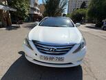 Hyundai Sonata-10