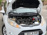 Ford Fiesta-14