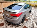 Hyundai Elantra-11