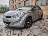 Hyundai Elantra-4