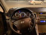 Hyundai Sonata-6