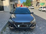 Hyundai Accent-1