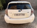 Toyota Prius C-2