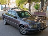 Mercedes 220 E-3