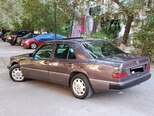 Mercedes 220 E-10