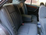 Mercedes 220 E-17